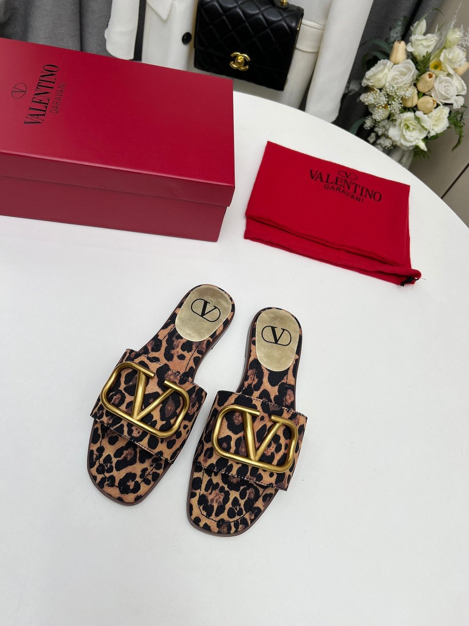 Valentino Garavani Leopard Print Buckle Sandals 3W2S0Bd5Rqy 09J view 8