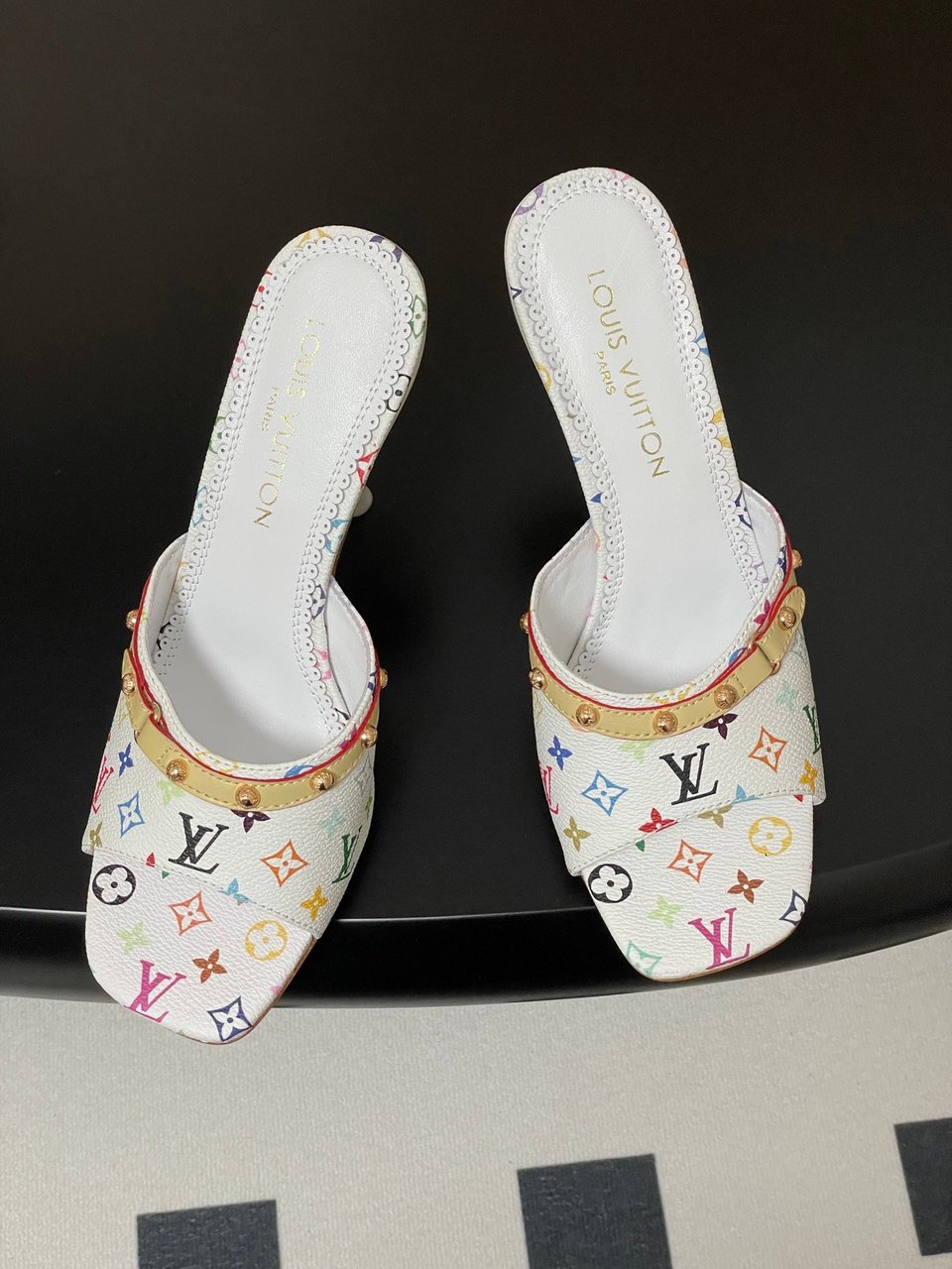 Louis Vuitton LV x TM 6AM Mule 1AGWT2 White view 9