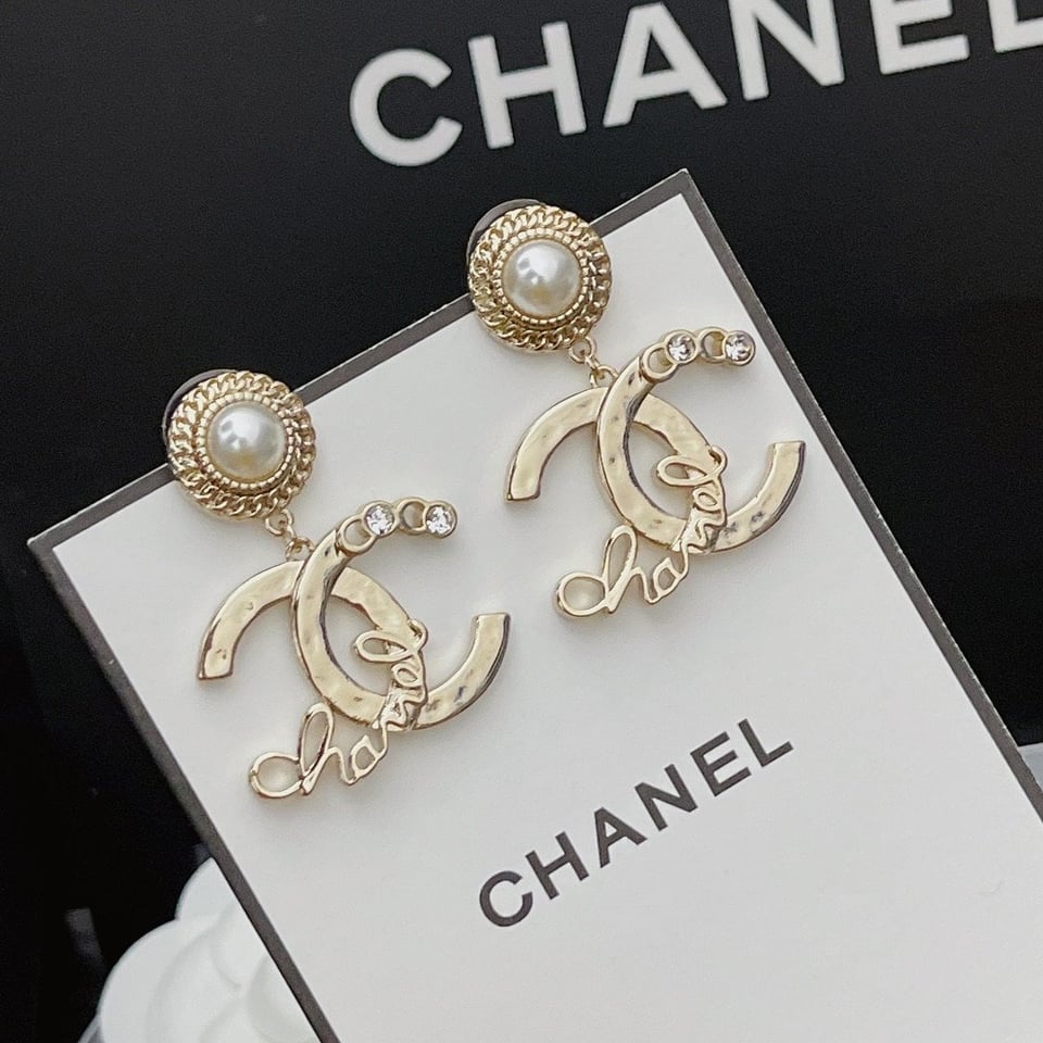 Chanel Earrings With White Pearls And Gold Metal view 2