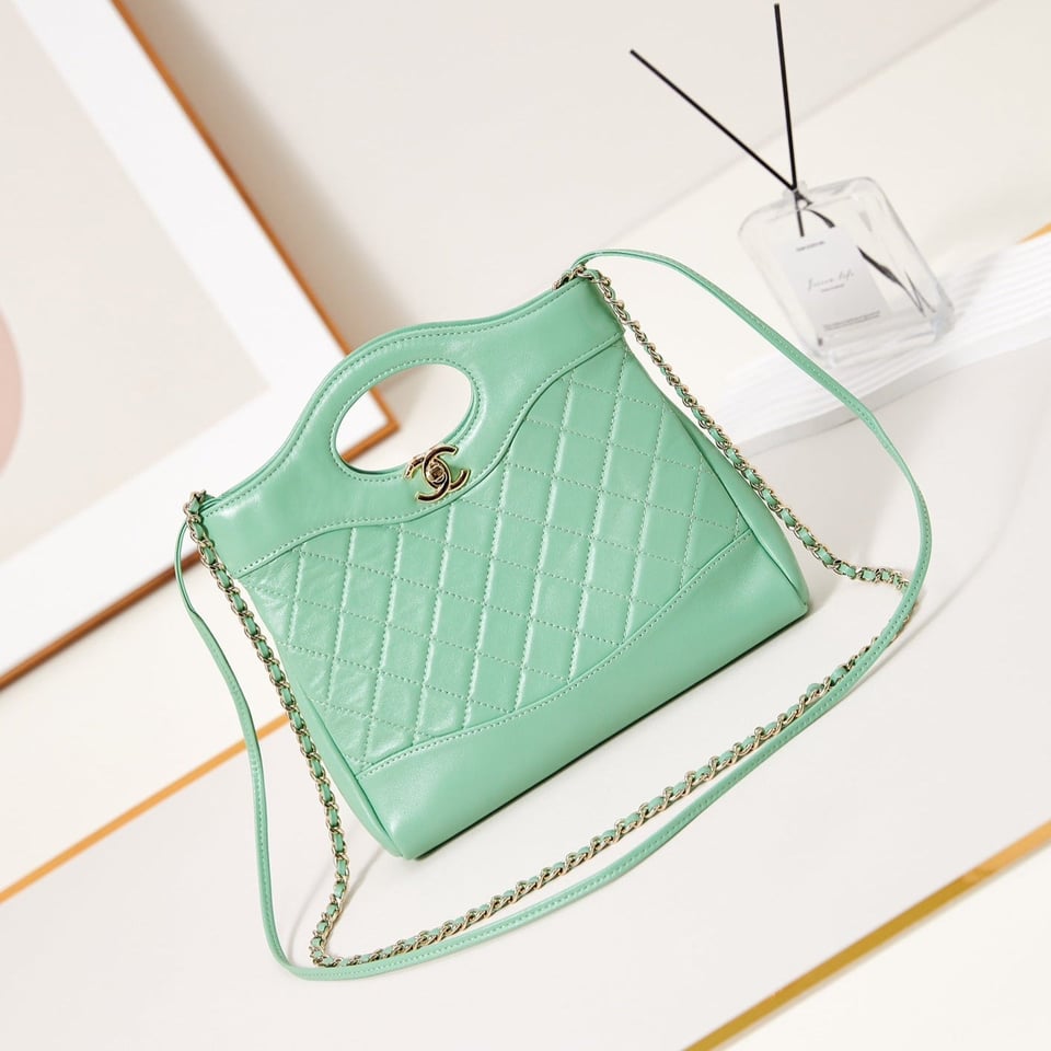 Chanel 24S31 Mini Shopping Bag 22Cm Light Green Lambskin Gold Hardware