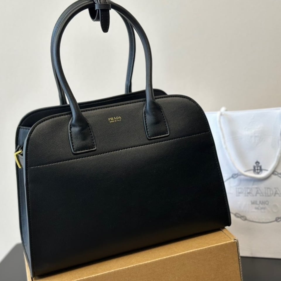 Prada Medium Leather Tote Bag Black 32Cm view 3