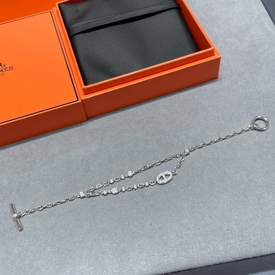 Hermes Crystals Bracelet Silver view 4