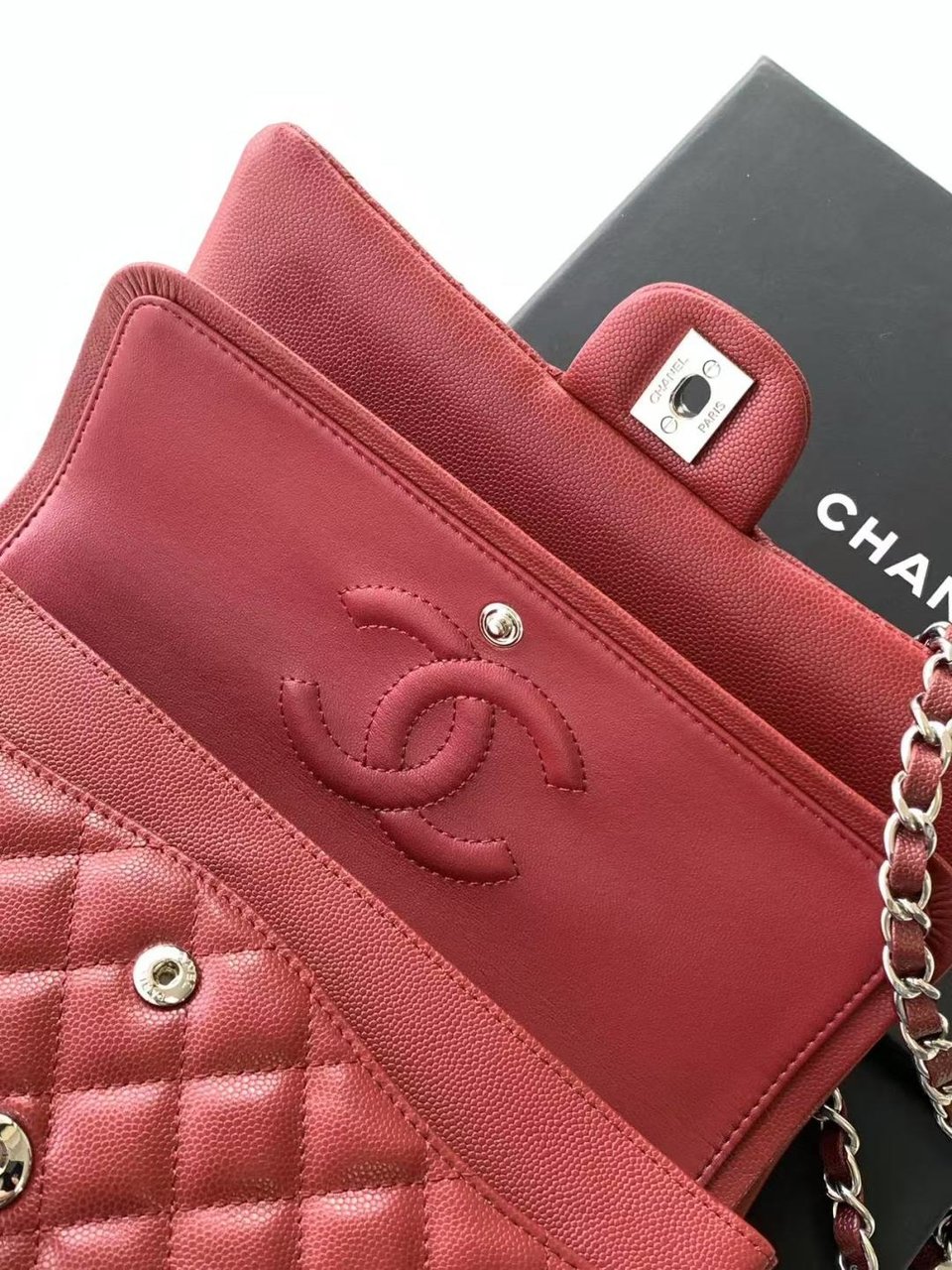 Chanel Classic Flap Bag 25 cm Red Silver-Tone Hardware A01112 view 6