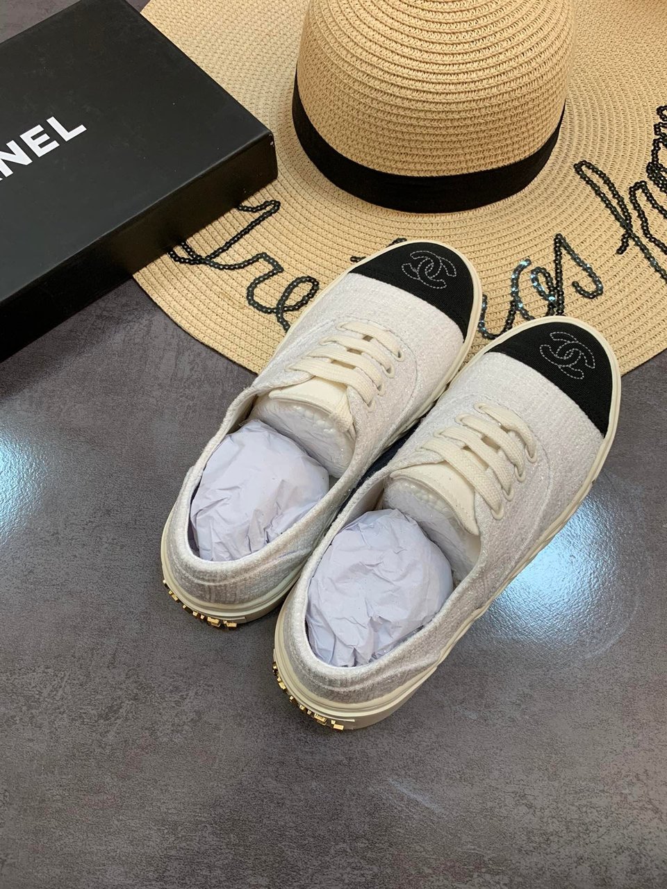 Chanel Cc Sneakers Canvas Mix In White view 8