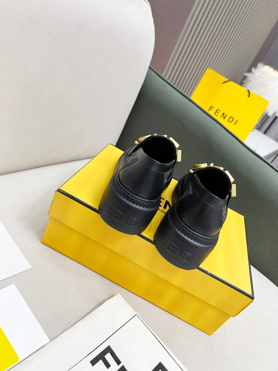 Fendigraphy Ff Leather Loafers Grey view 10