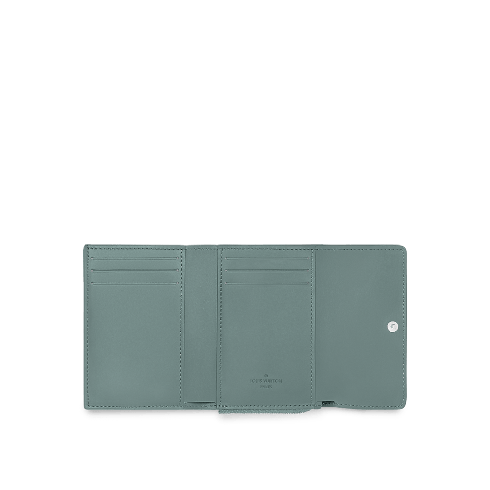 Louis Vuitton Slender Pilot M14143 view 4