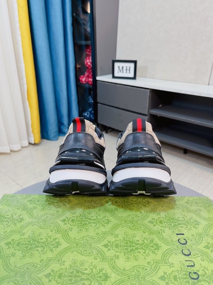 Gucci Gc Rhython Leather Sneaker Black view 10
