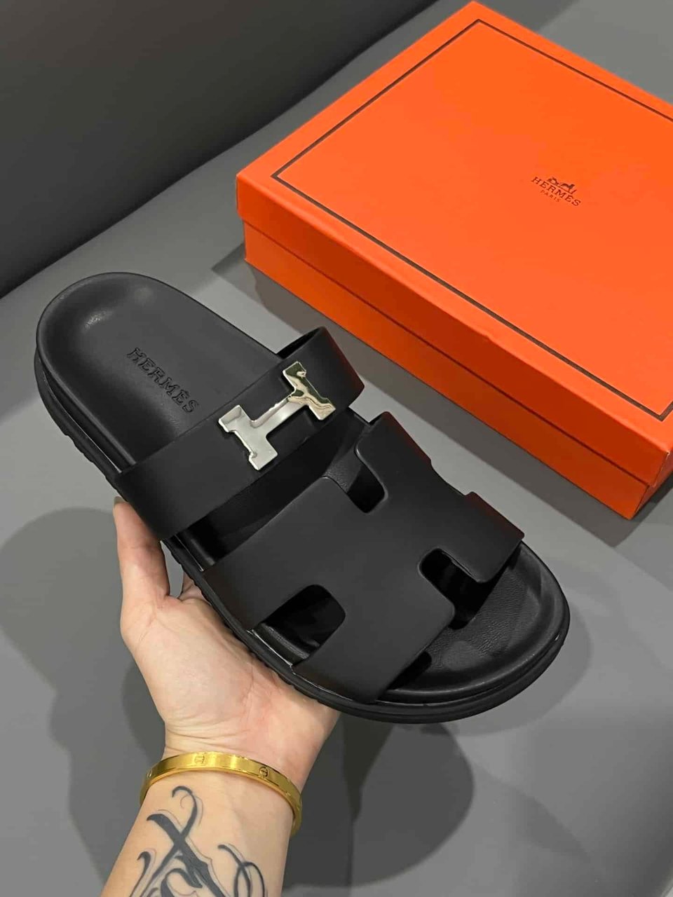Hermes Chypre Sandal H Logo Silver Hardware Black view 6