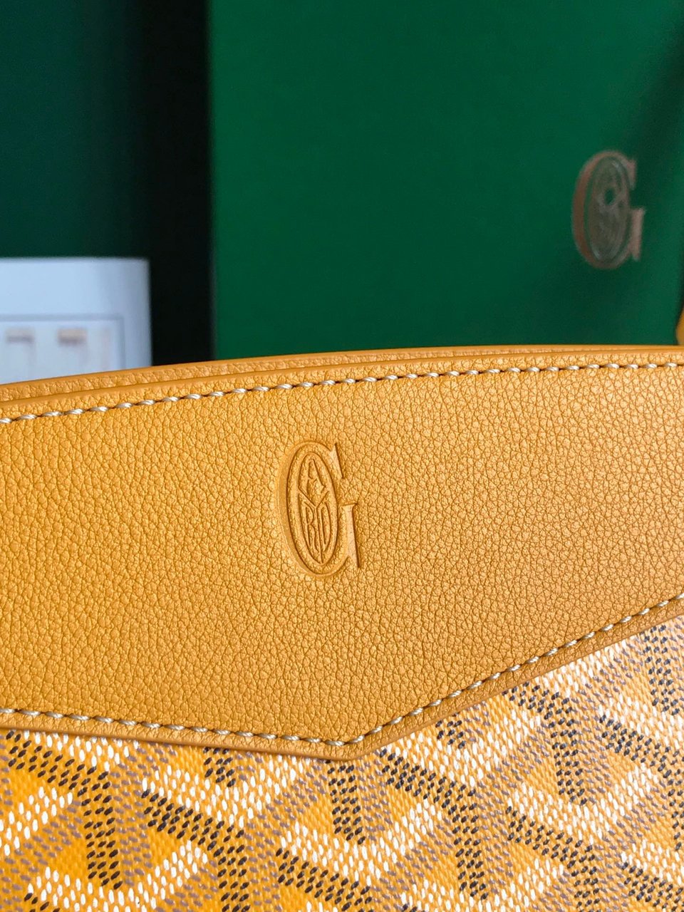 Goyard Rouette Structuré Mini Bag 21 Cm Yellow Goyardine Canvas And Calfskin view 4
