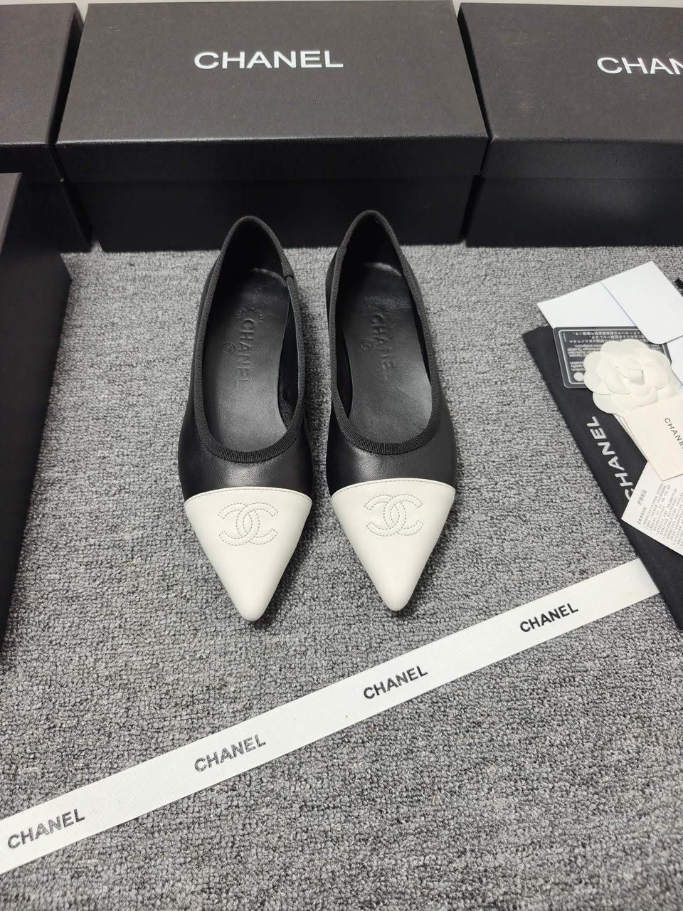 Chanel Pointed-Toe Ballerinas Black Lambskin view 3