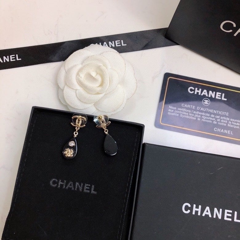 Chanel Cc Black Earrings view 7