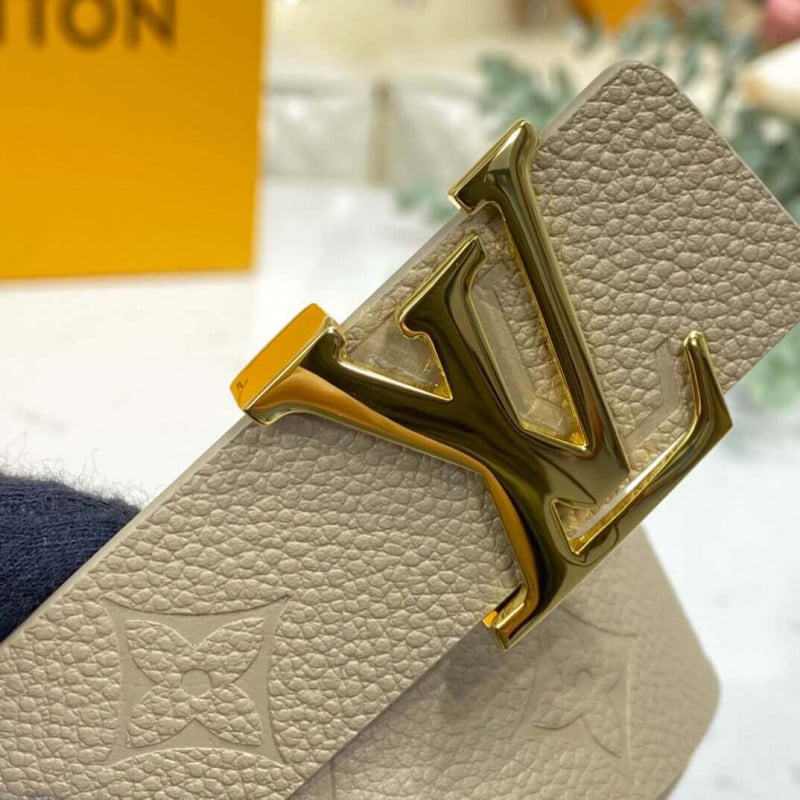 Louis Vuitton LV Iconic 30mm Reversible Belt M0328V view 6