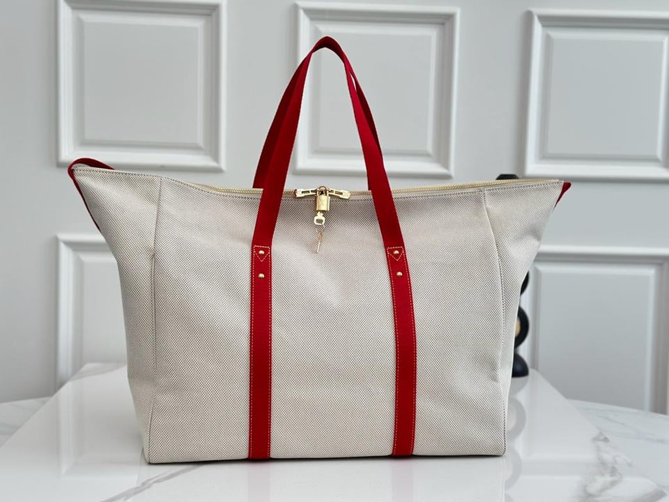 Louis Vuitton Voyageur Bag 45cm M28509 view 3
