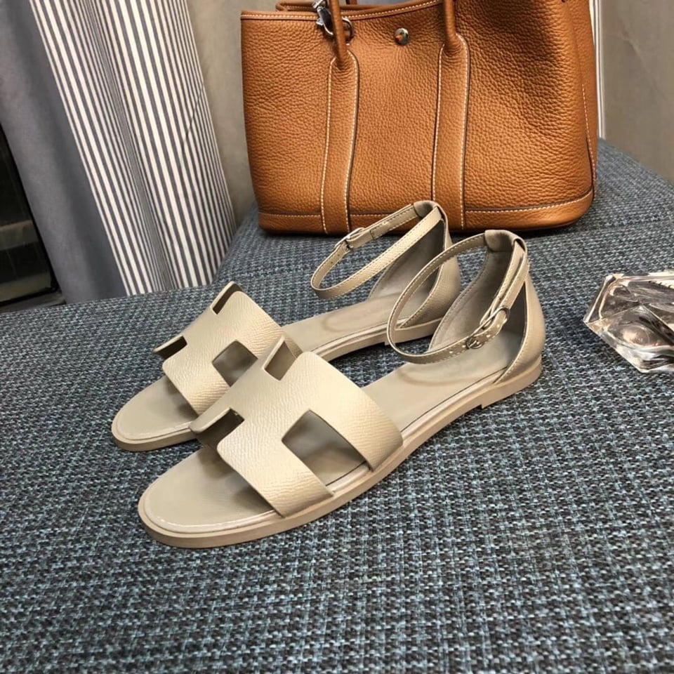 Hermes Santorini Sandal Beige view 7