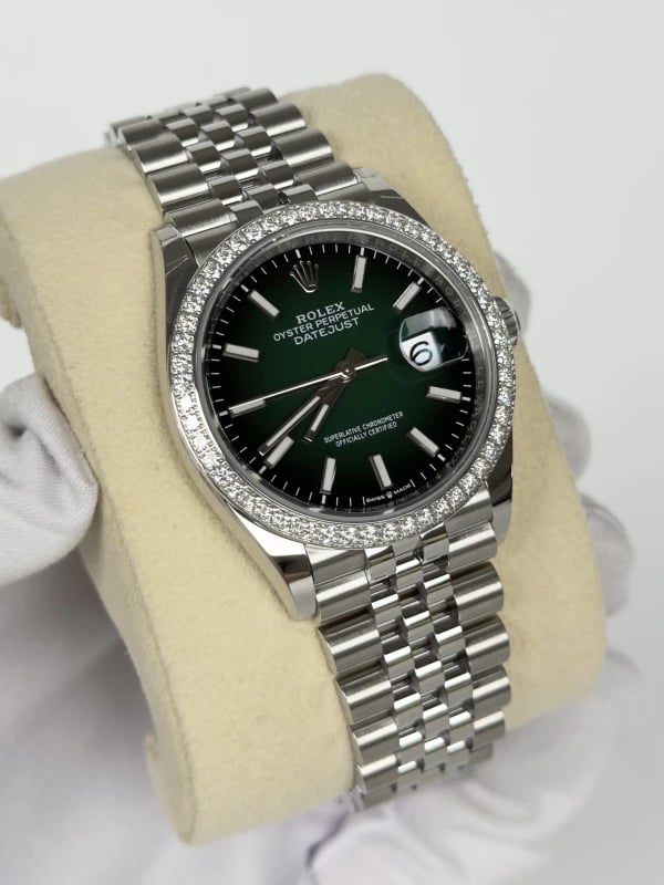 [Superclone] Rolex Datejust 36mm Green Ombré Dial Jubilee 126284RBR view 2