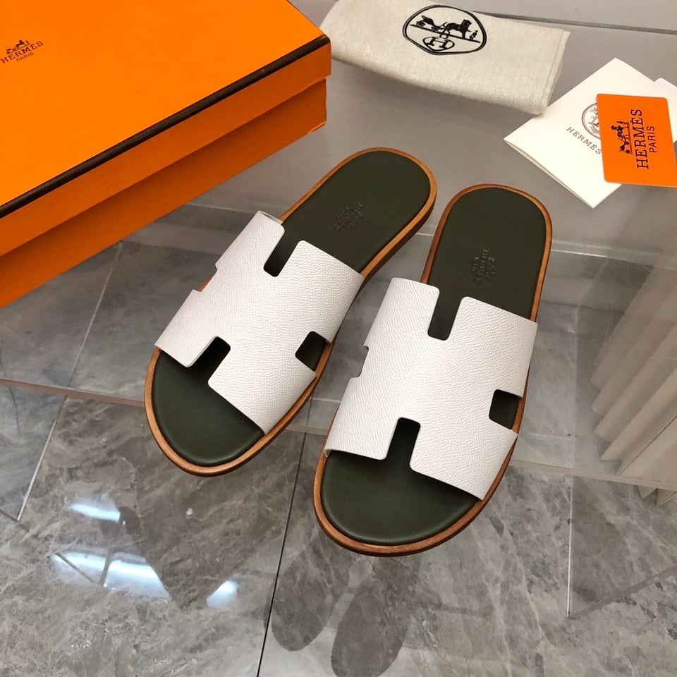 Hermes Izmir Sandal Beige Glaise view 8