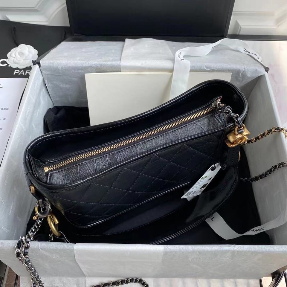 Chanel Bag Gabrielle Handle Black 20Cm/7.9in As0865 view 9