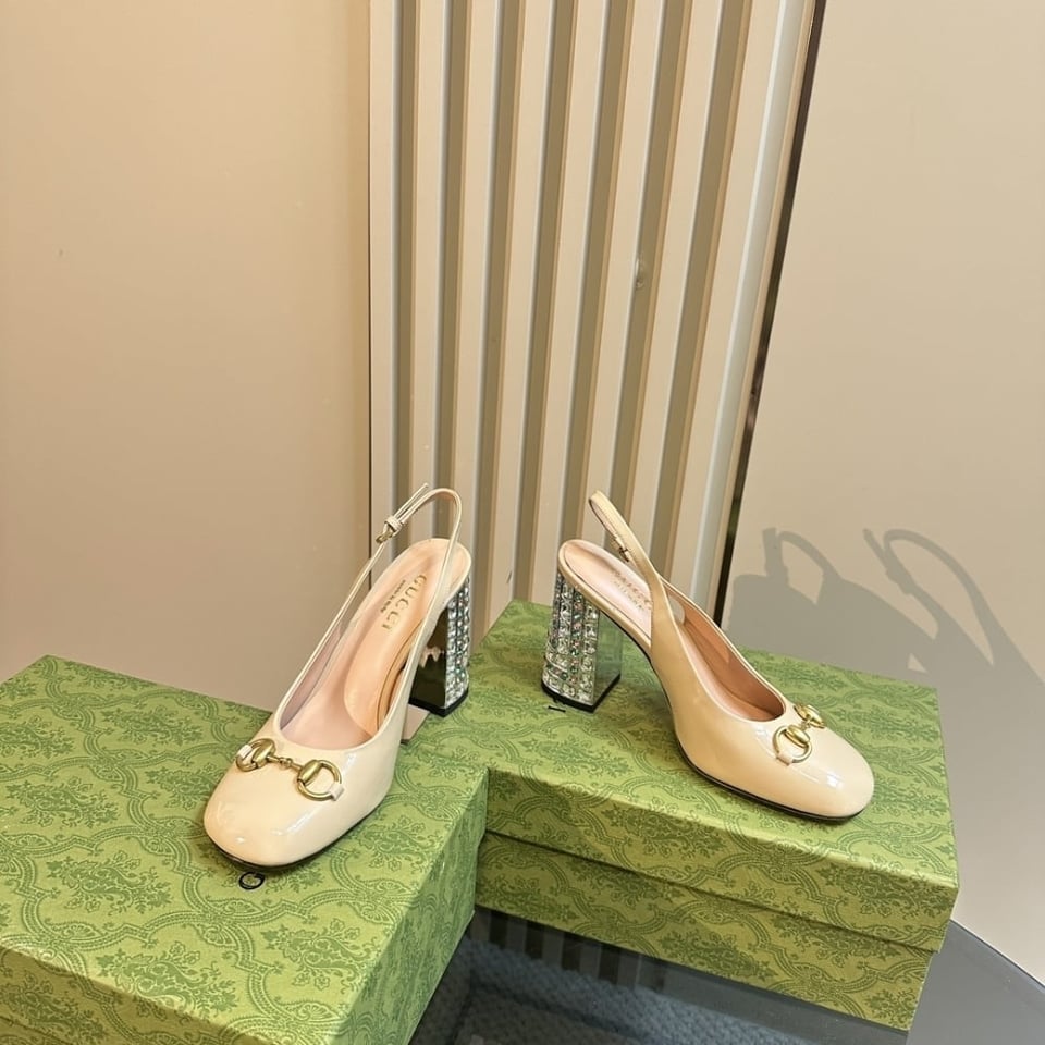 Gucci Women’S Horsebit Pump With Crystals White 795984 Bnc00 9540 view 9