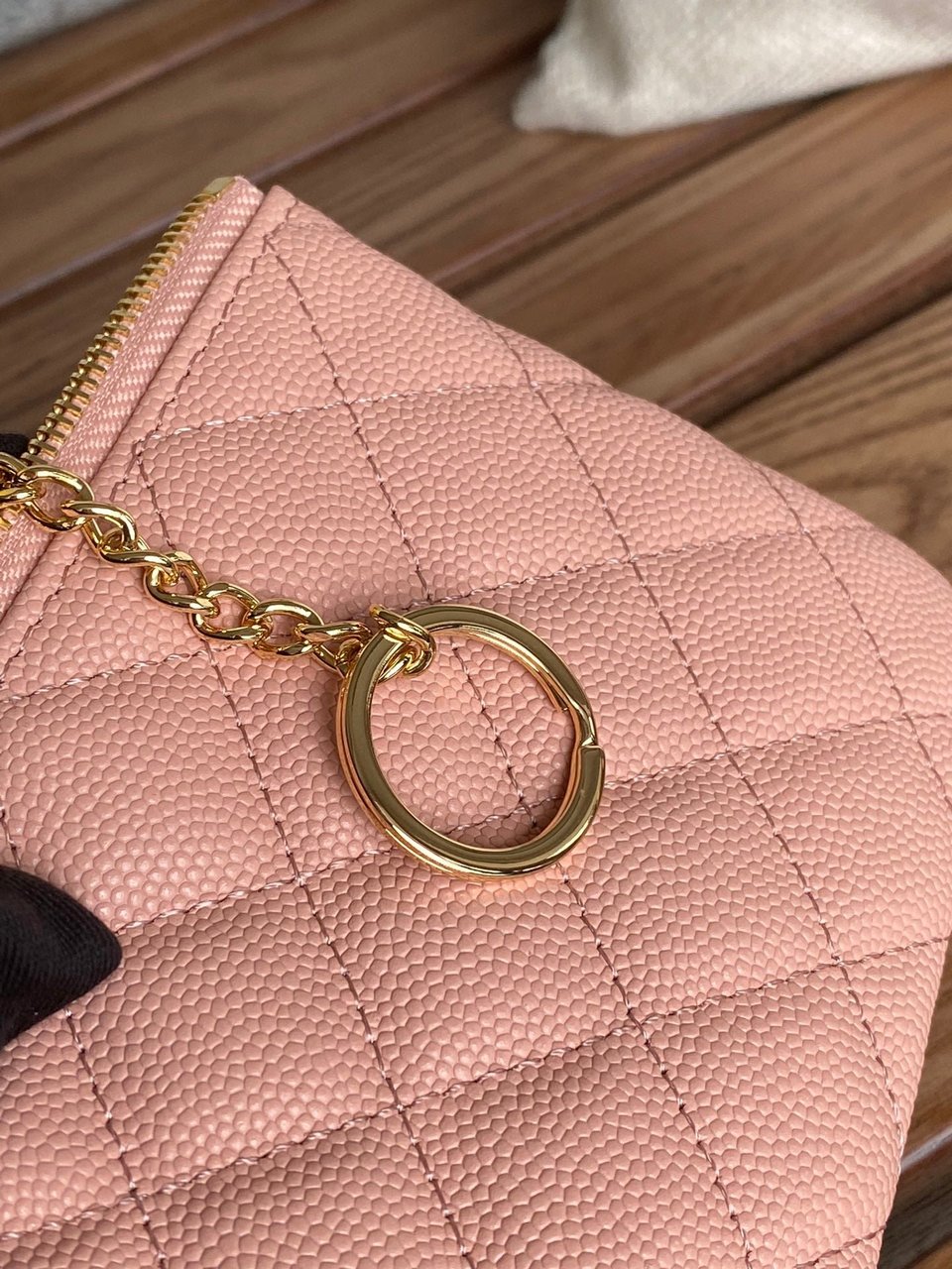 Chanel Zipped Wallet 14Cm Light Pink Caviar Gold Hardware view 6