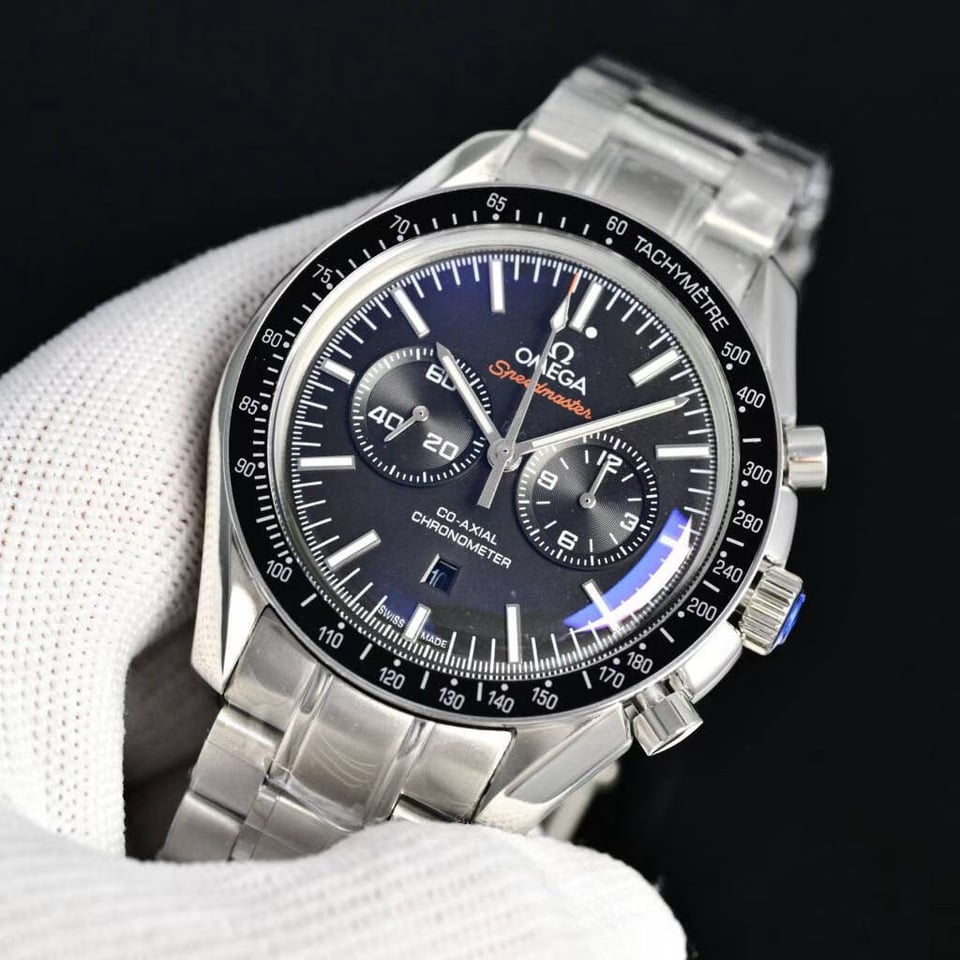 Omega Speedmaster Moonwatch Black Dial view 8