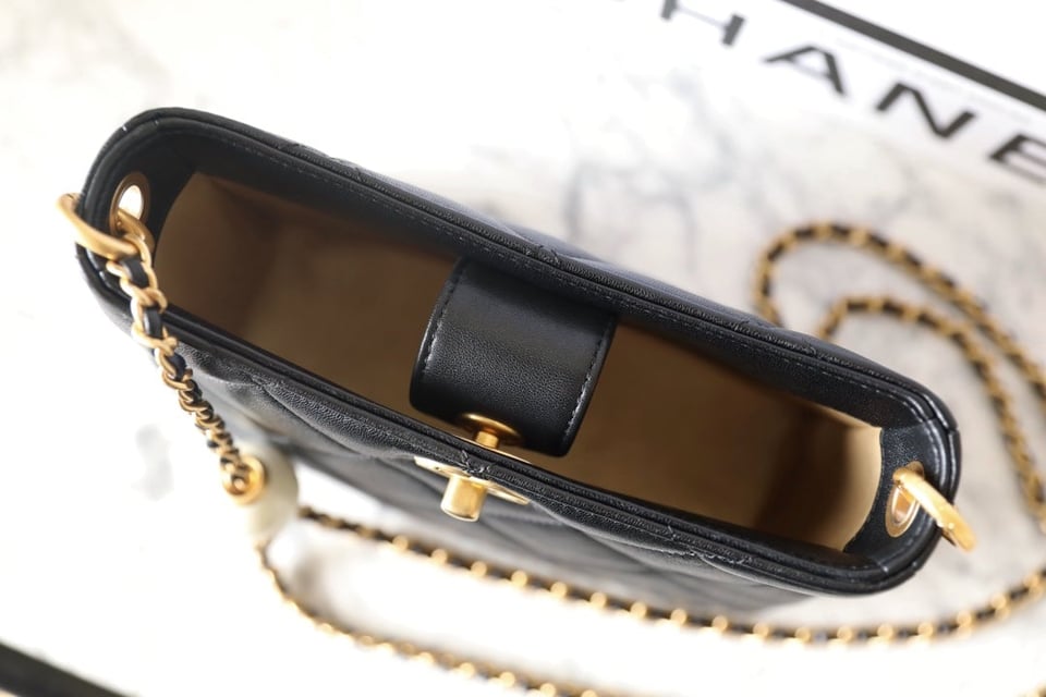 Chanel 24S Hobo Bag 19Cm Black Lambskin Pearl Ball view 6