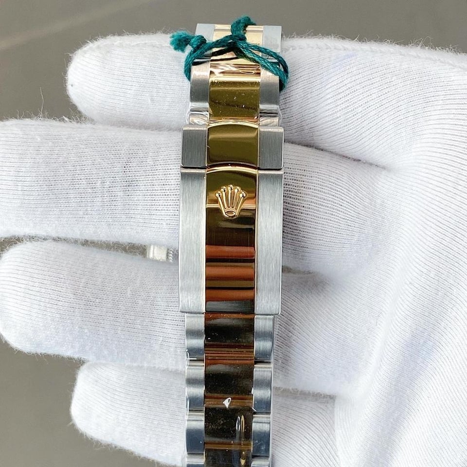 [Superclone] Rolex Datejust 41mm Champagne – Colour Dial Oyster 126303 view 7