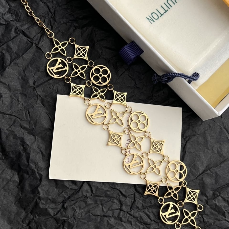 Louis Vuitton Lv Lace Bracelet M1631A view 5
