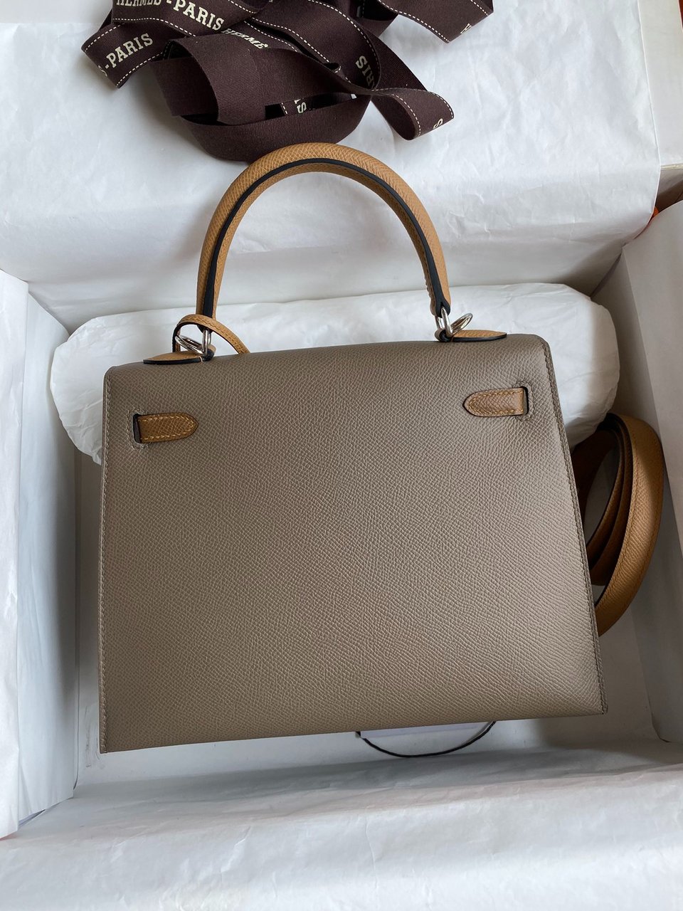 Hermes Kelly 25 Bag In Greige Epsom Leather For Women 25cm/10in view 4