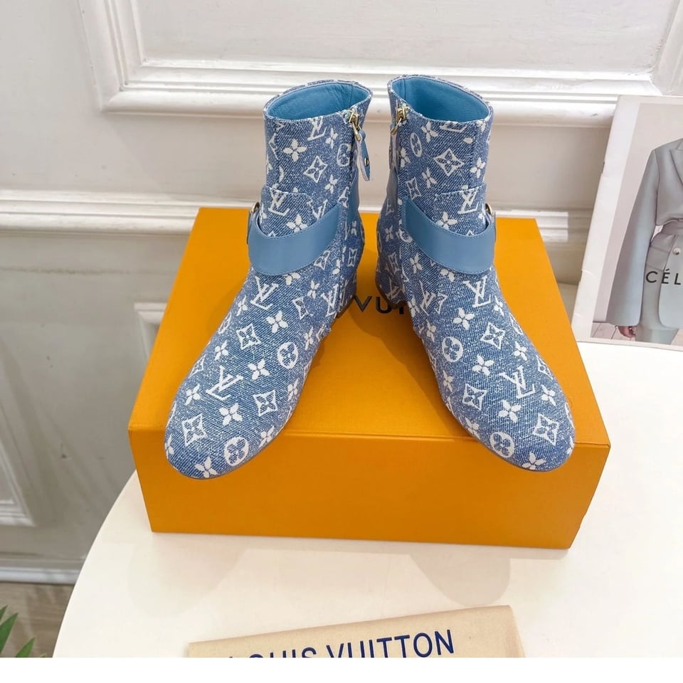 Louis Vuitton Ankle Boots 35mm Light Blue Monogram Jacquard Fabric view 5