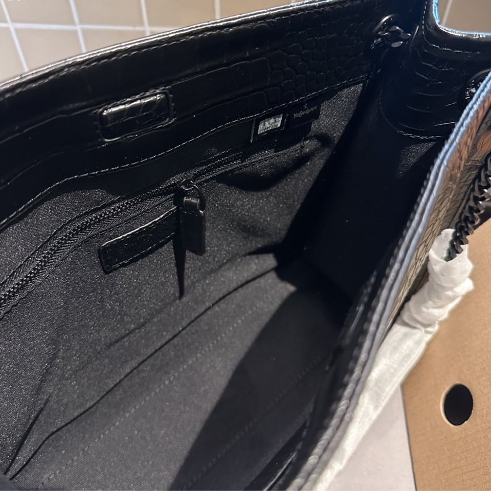 Saint Laurent Niki Shopping Bag In Crocodile Embossed Leather Black 33Cm view 6