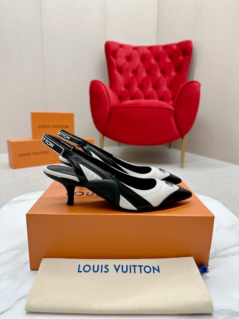 Louis Vuitton Archlight Slingback Pump Black And White view 6