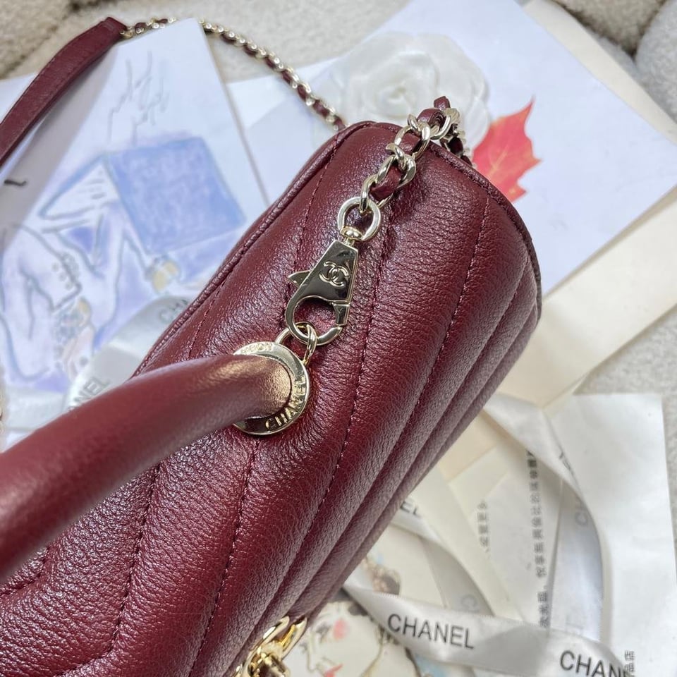 Chanel Maxi Flap Bag With Top Handle 31cm/12.2in Red AS6091 view 7