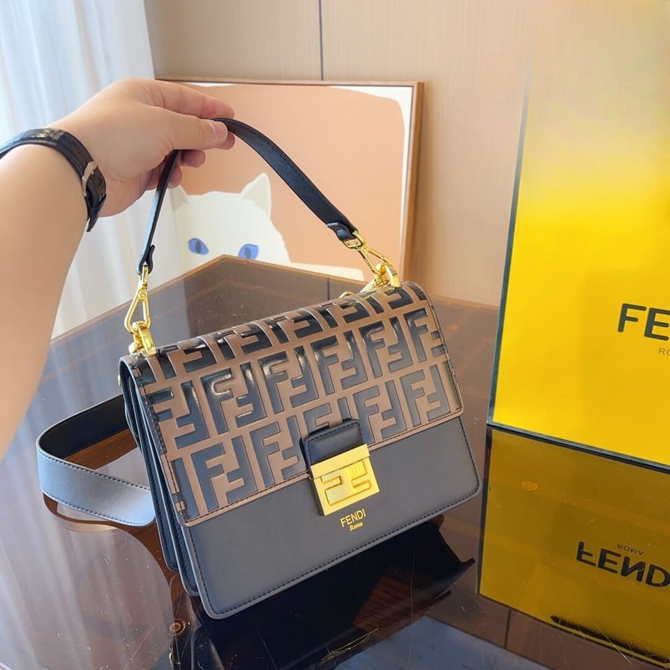 Fendi Kan I Leather Bag Brown 25Cm view 5