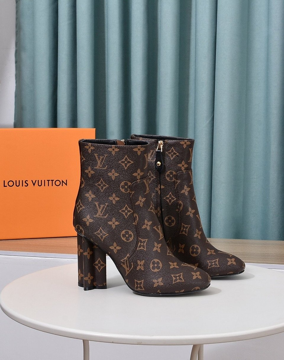 Louis Vuitton Silhouette Ankle Boot Monogram Brown view 6