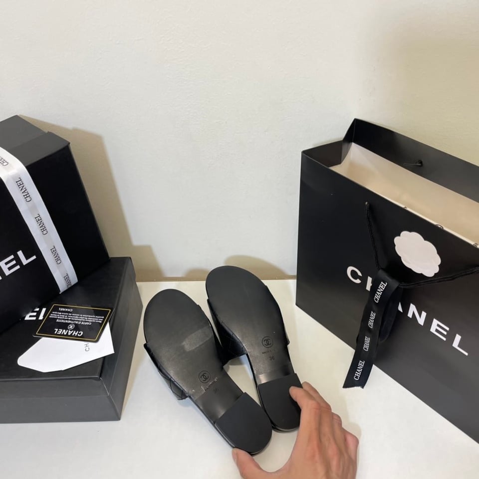 Chanel Camellia Slides Black White view 3