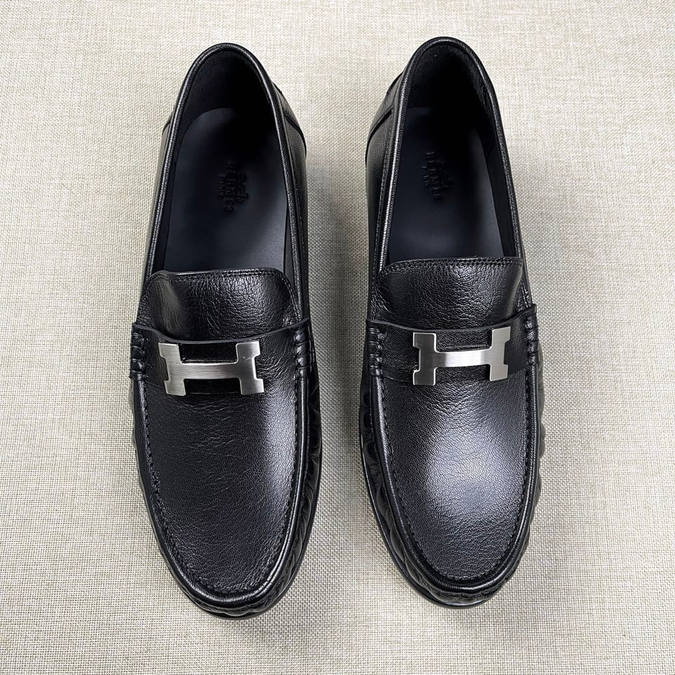 Hermès Iconic H Buckle Leather Loafers Black- Shoes for Men view 2