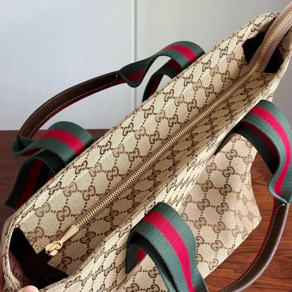 Gucci GG Medium Tote Bag 36cm/14.2in Sand And Brown GG Canvas ‎875929 view 10
