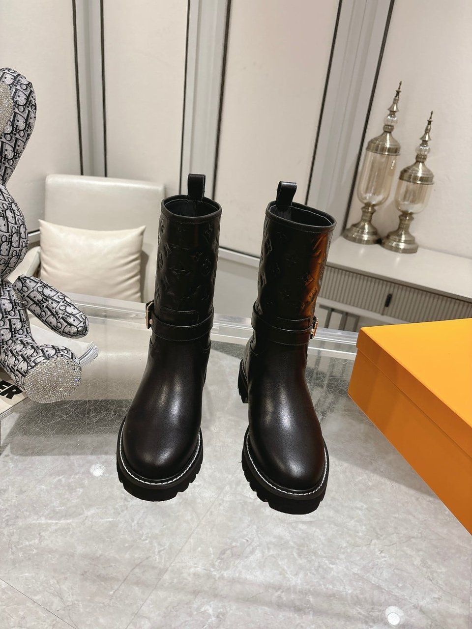 Louis Vuitton Territory Flat Ankle Boot Black 1Adcq1 view 4