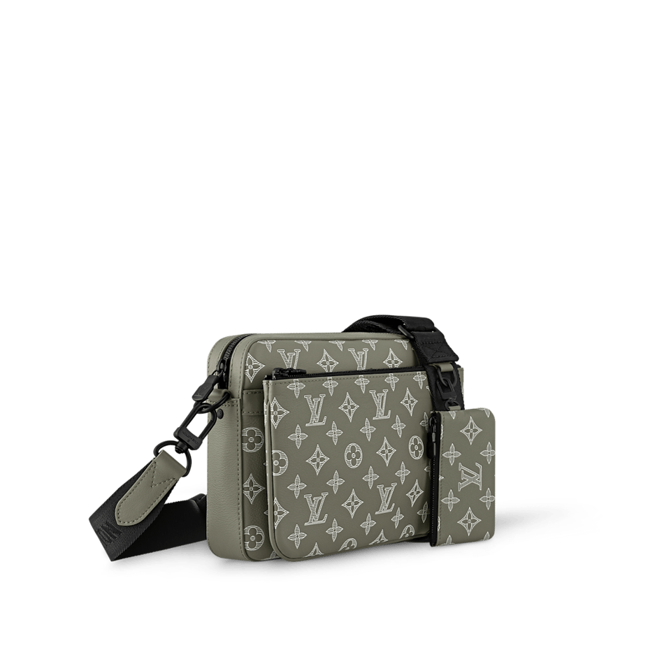 Louis Vuitton Trio Messenger M12490 view 3
