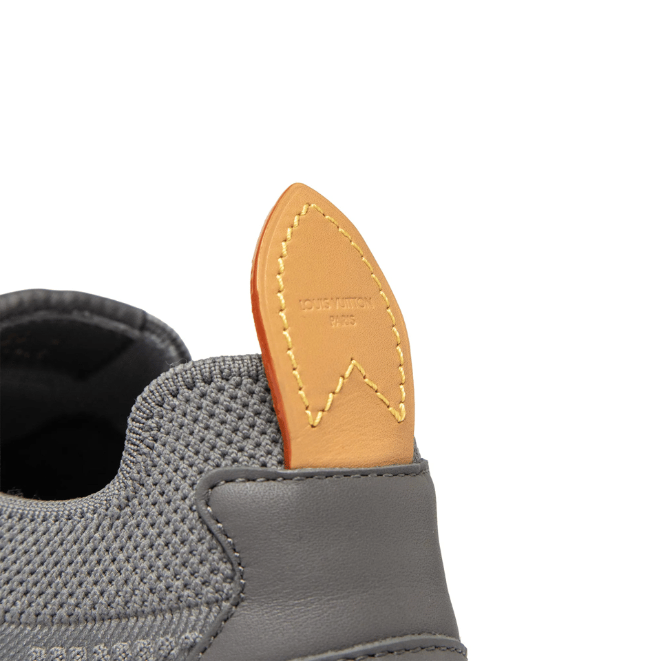 Louis Vuitton LV Runner Tatic Grey Sneaker for Men view 10