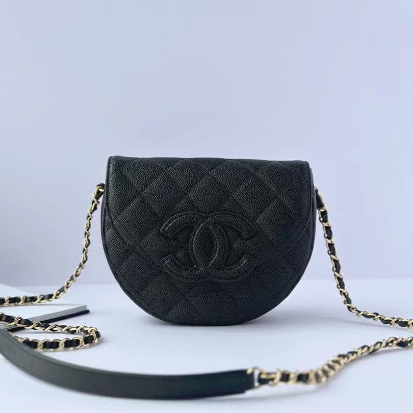 Chanel Mini Messenger 19Cm Black Caviar