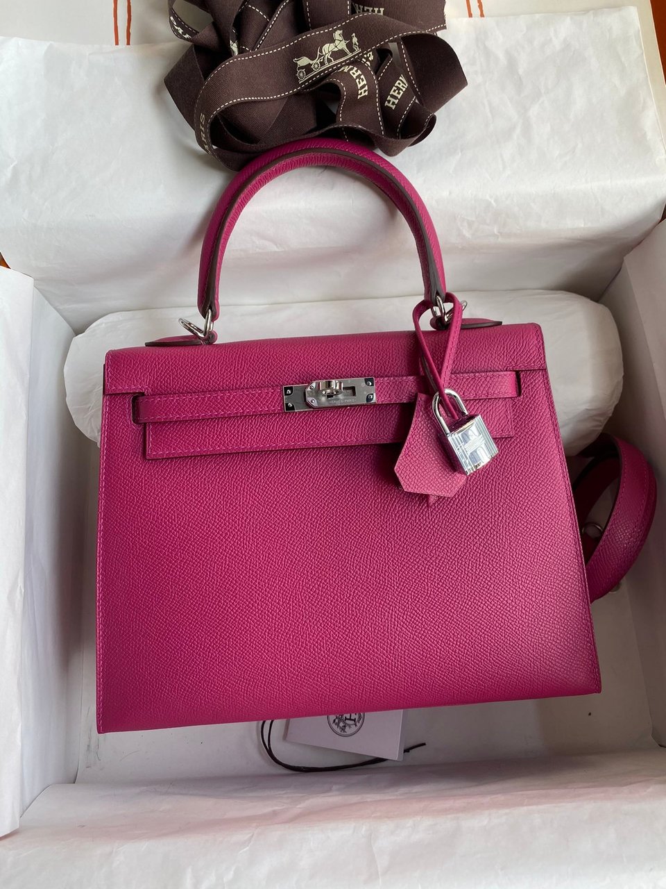 Hermes Kelly 25 Bag In Hot Pink Epsom Leather For Women 25cm/10in view 2