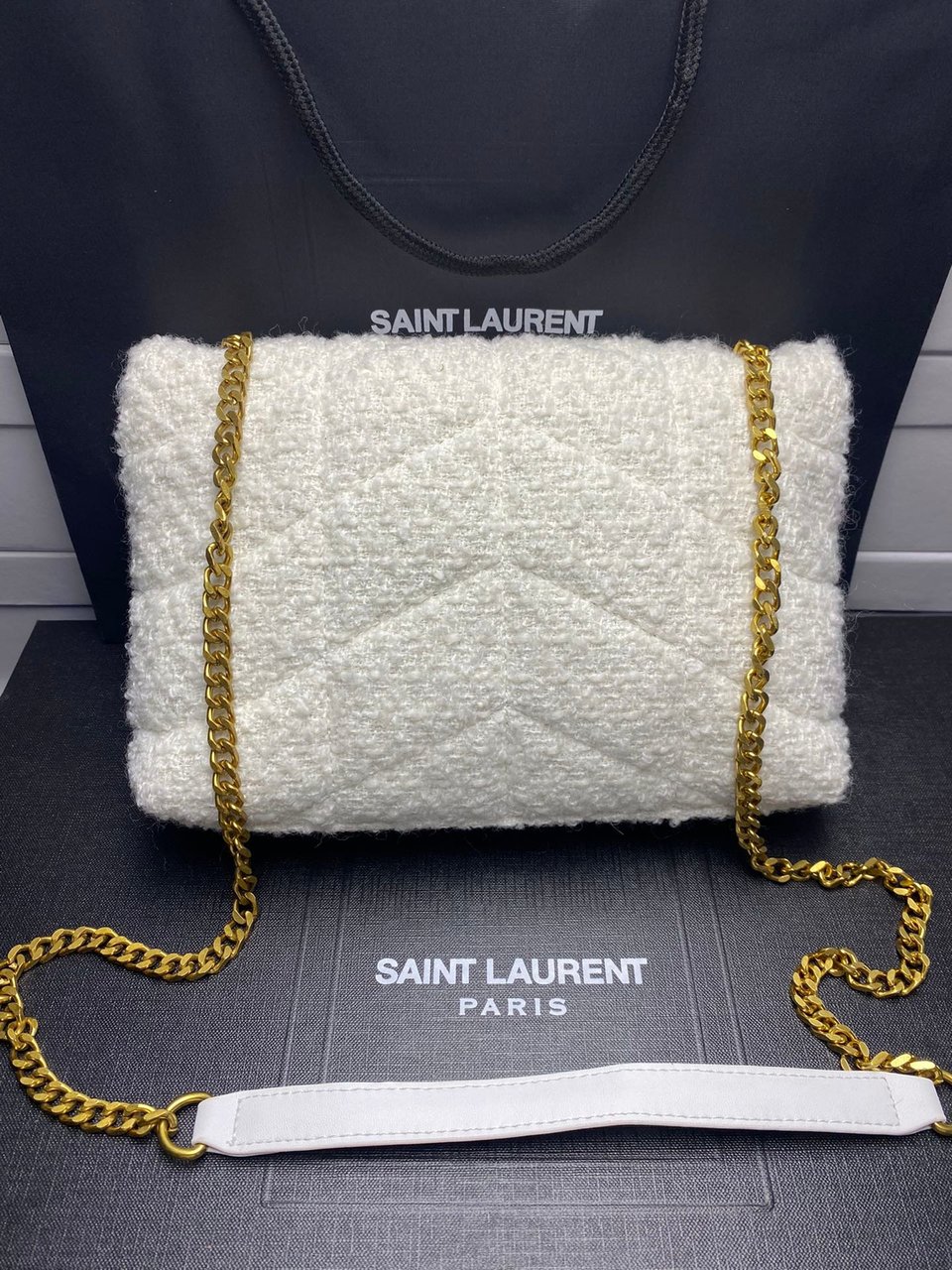 Saint Laurent Small Loulou Boucle Bag White 23Cm view 7