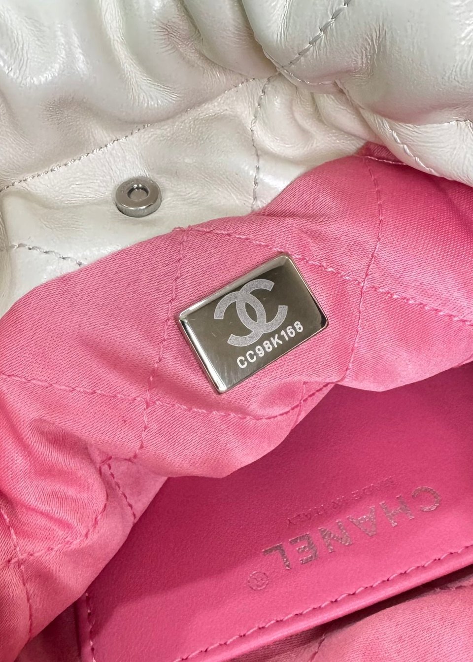 Chanel Hobo Mini 20Cm Pink White Lambskin view 5