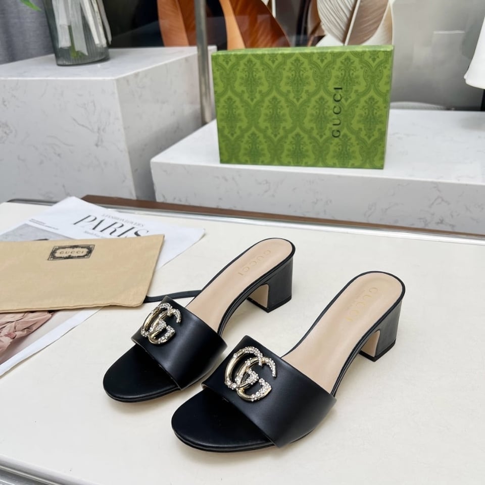 Gucci Nojum Women’S Slide Sandal Black view 3