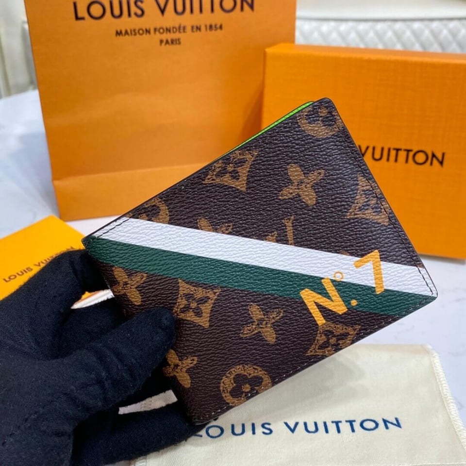 Louis Vuitton Monogram PF. Multiple Wallet view 3