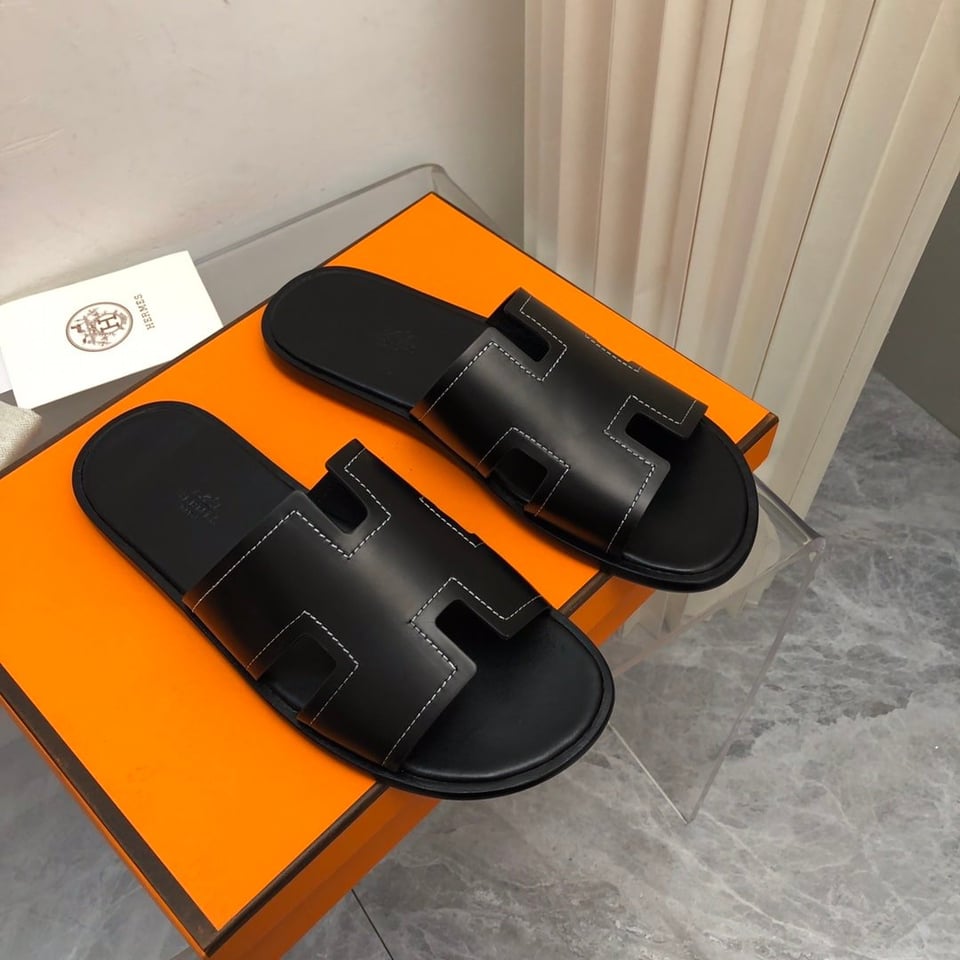 Hermes Izmir Sandal Black view 3