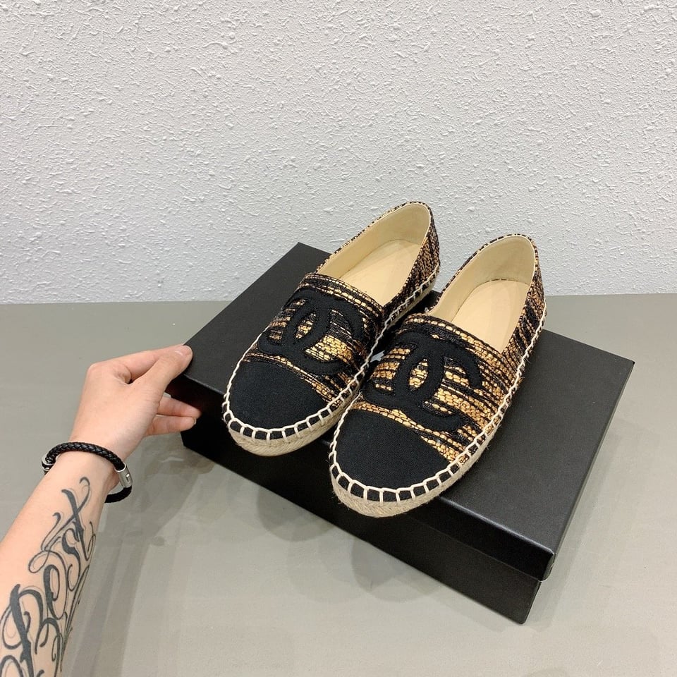Chanel Metallic Tweed Grosgrain Cc Espadrilles Slip On Gold Black view 11