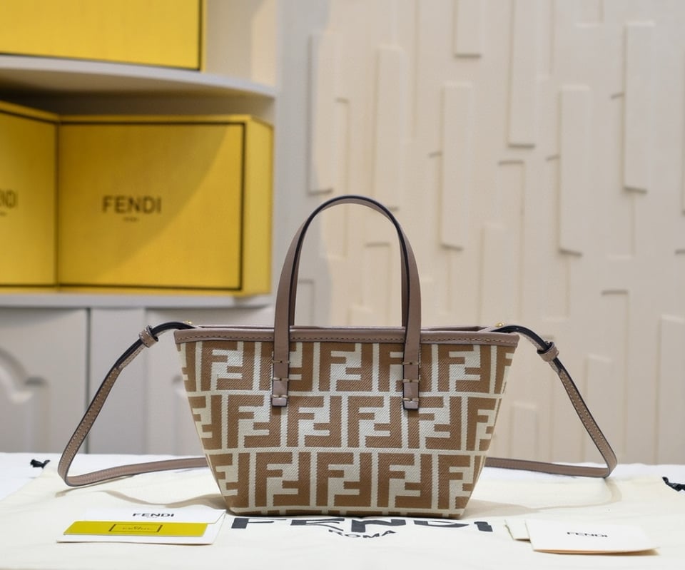 Fendi Roll FF Beige Jacquard Mini Bag 16cm view 5