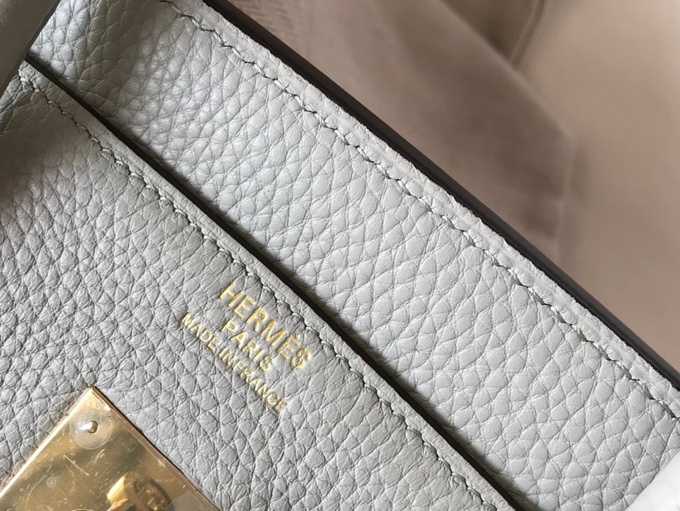 Hermes Birkin 35Cm Bag Cream Togo Gold Hardware view 9